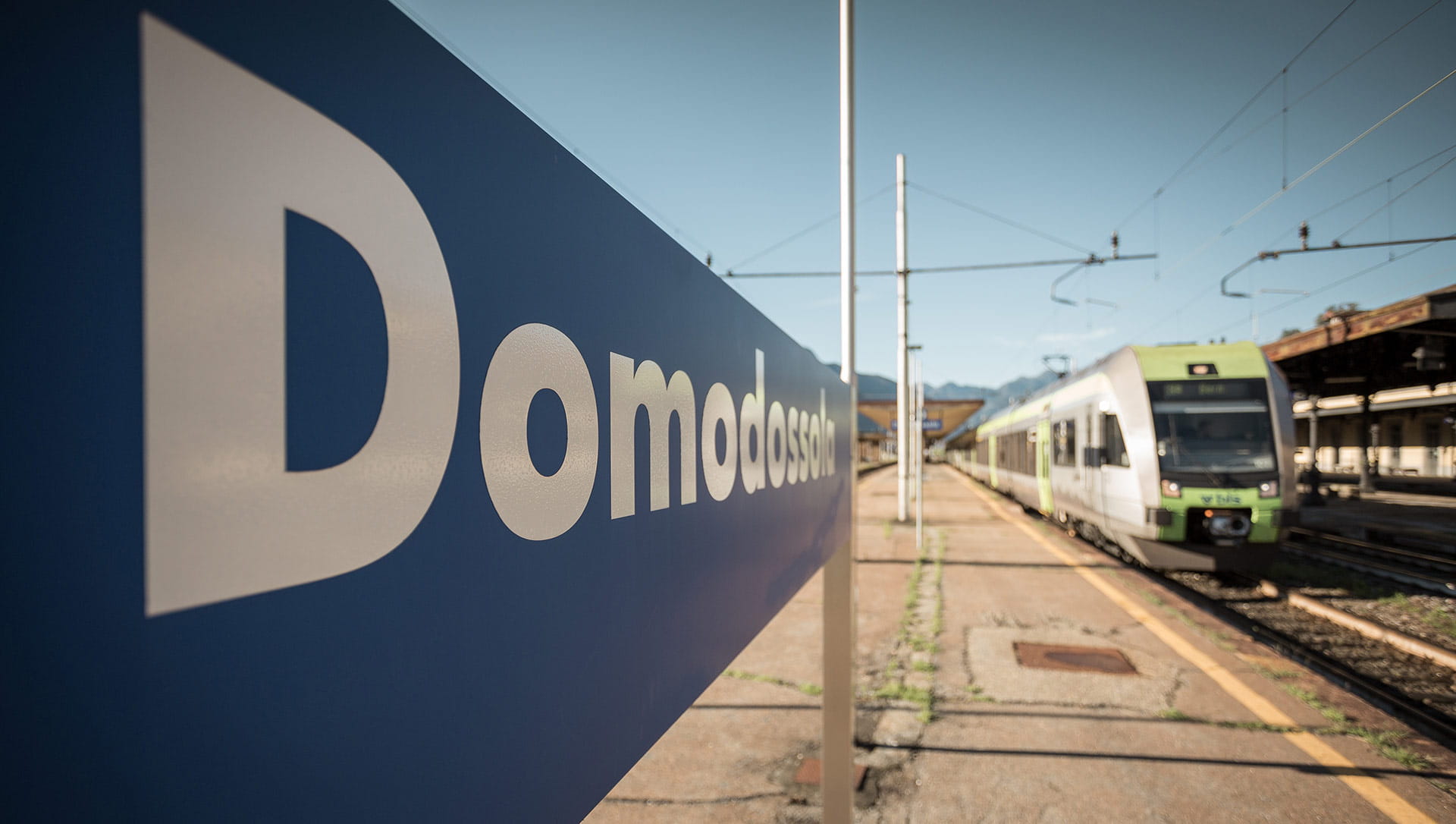 Aussteigen Domodossola Bahnhofschild