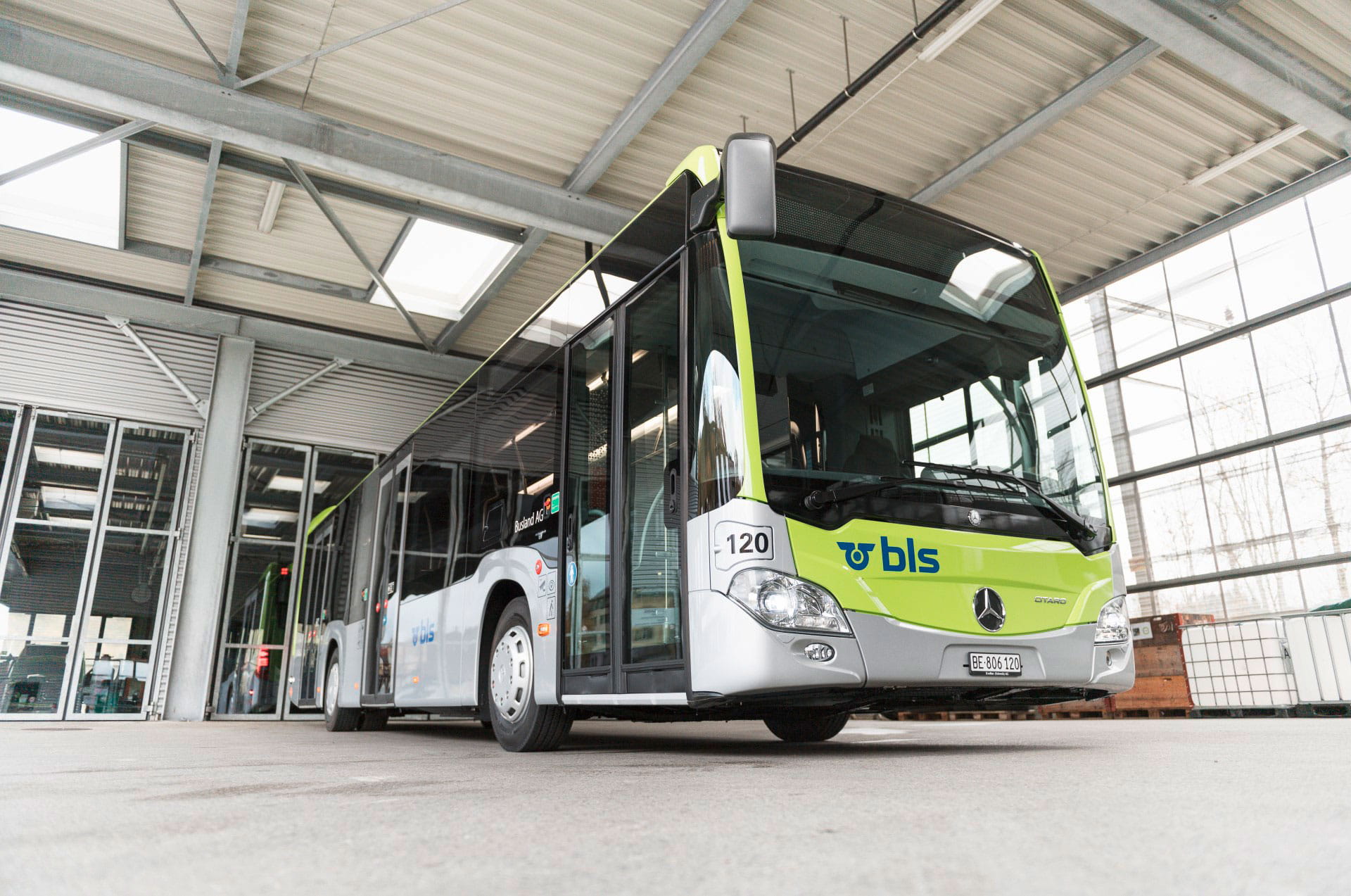 Les bus hybrides arrivent BLS AG