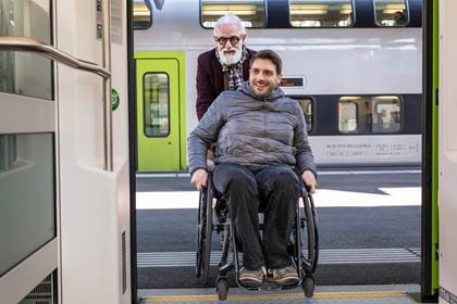 Begleitabo - Kostenloses ÖV-Angebot für Reisende mit einer Behinderung