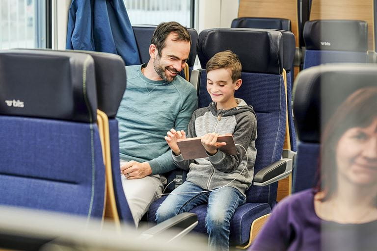 Juniorkarte / Kindermitfahrkarte: freie Fahrt für Kinder von 6 bis 16 Jahren