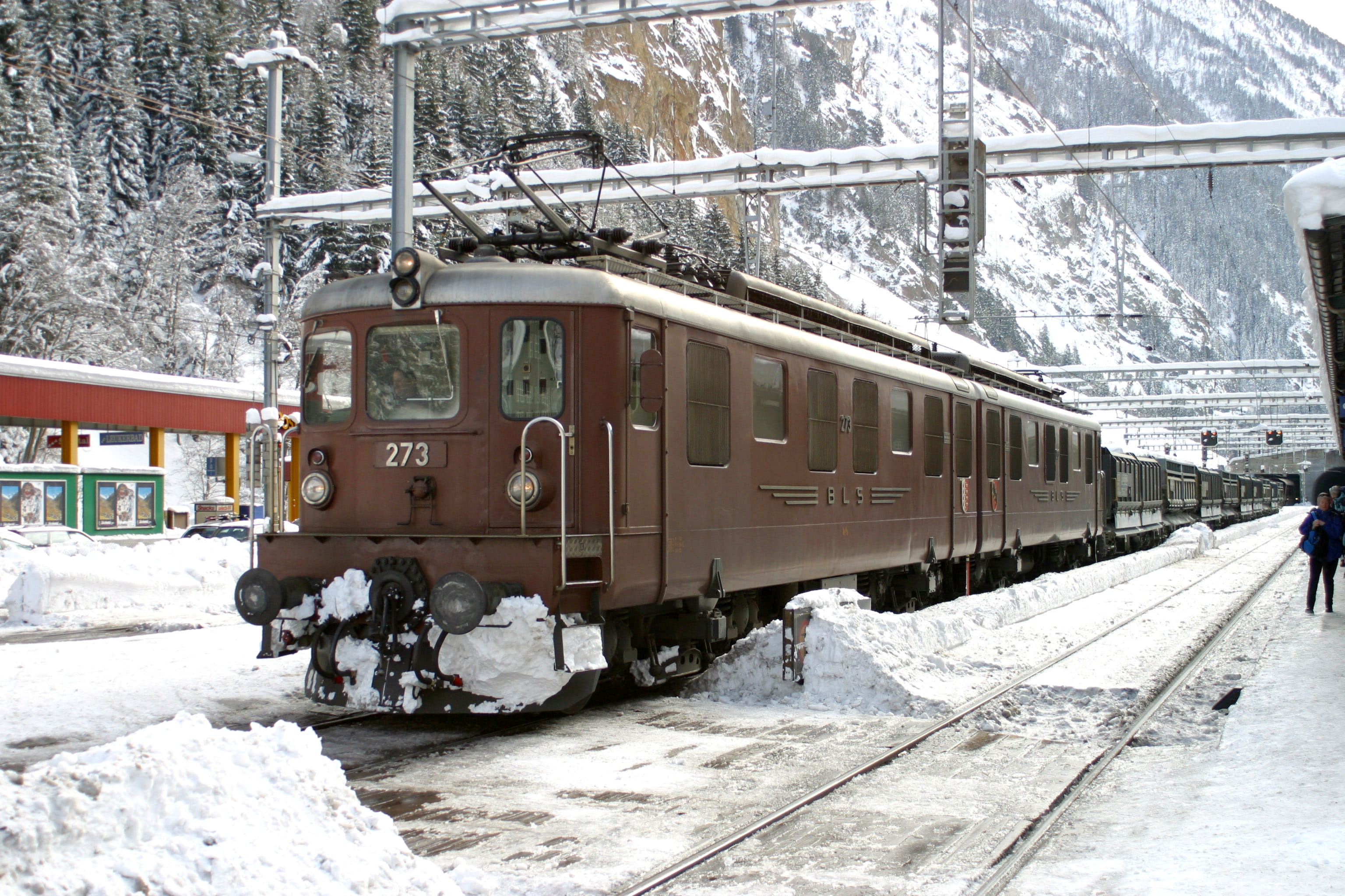 Historic locomotive: Ae485 Ae8/8 Muni - charter & fleet