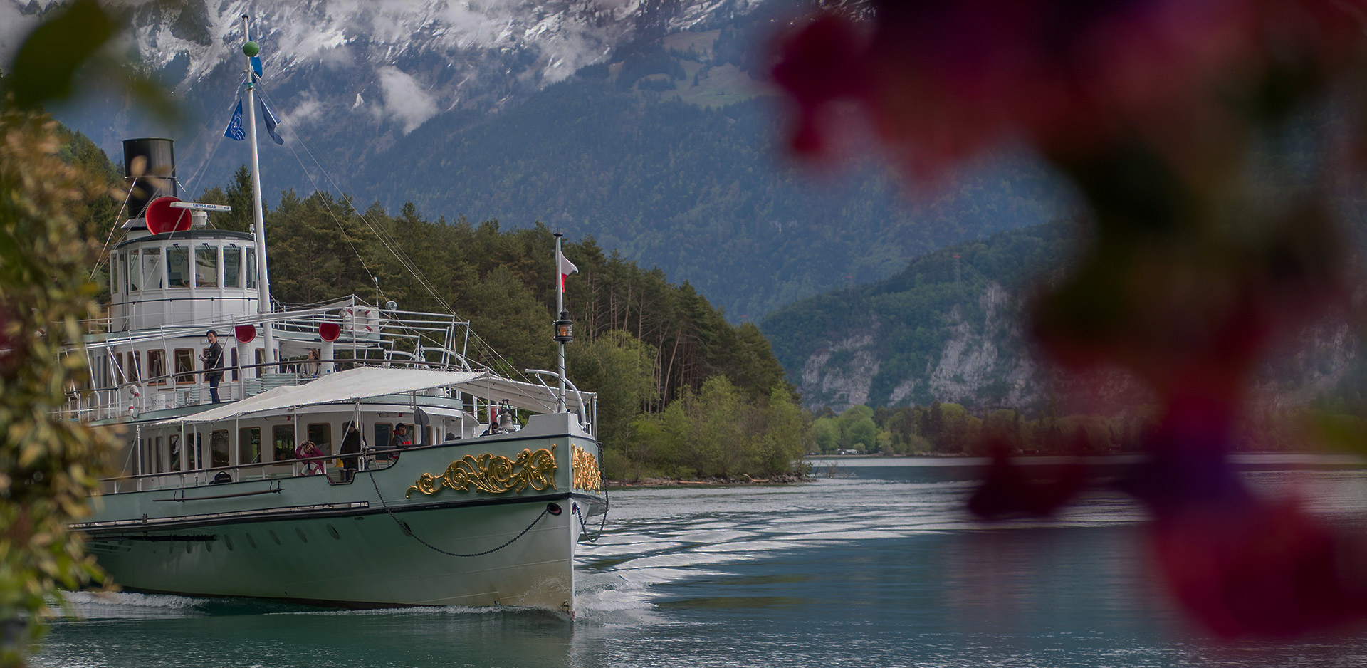 DS Bluemlisalp Abfahrt dunkel