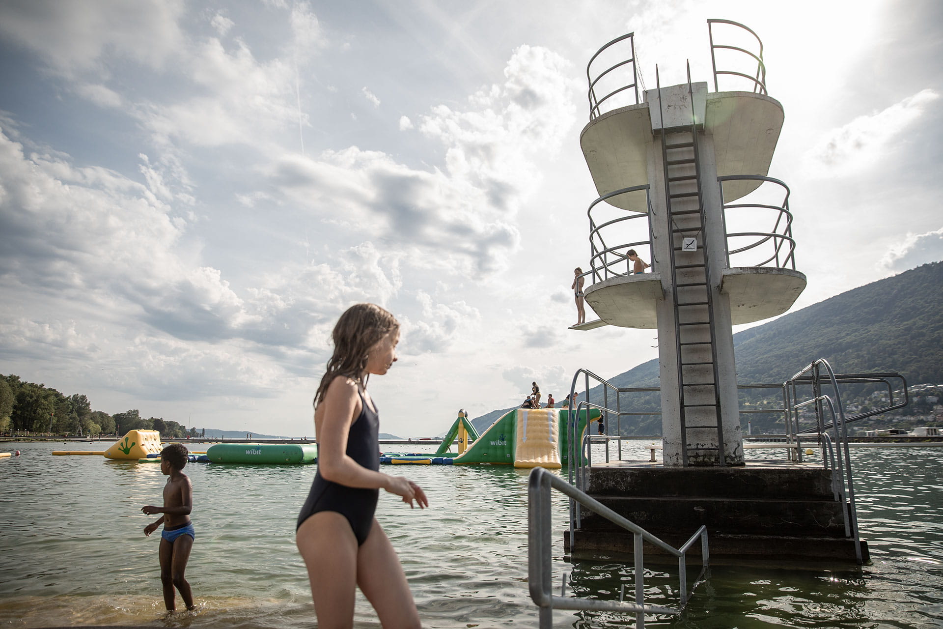 Springturm - Strandbad Biel