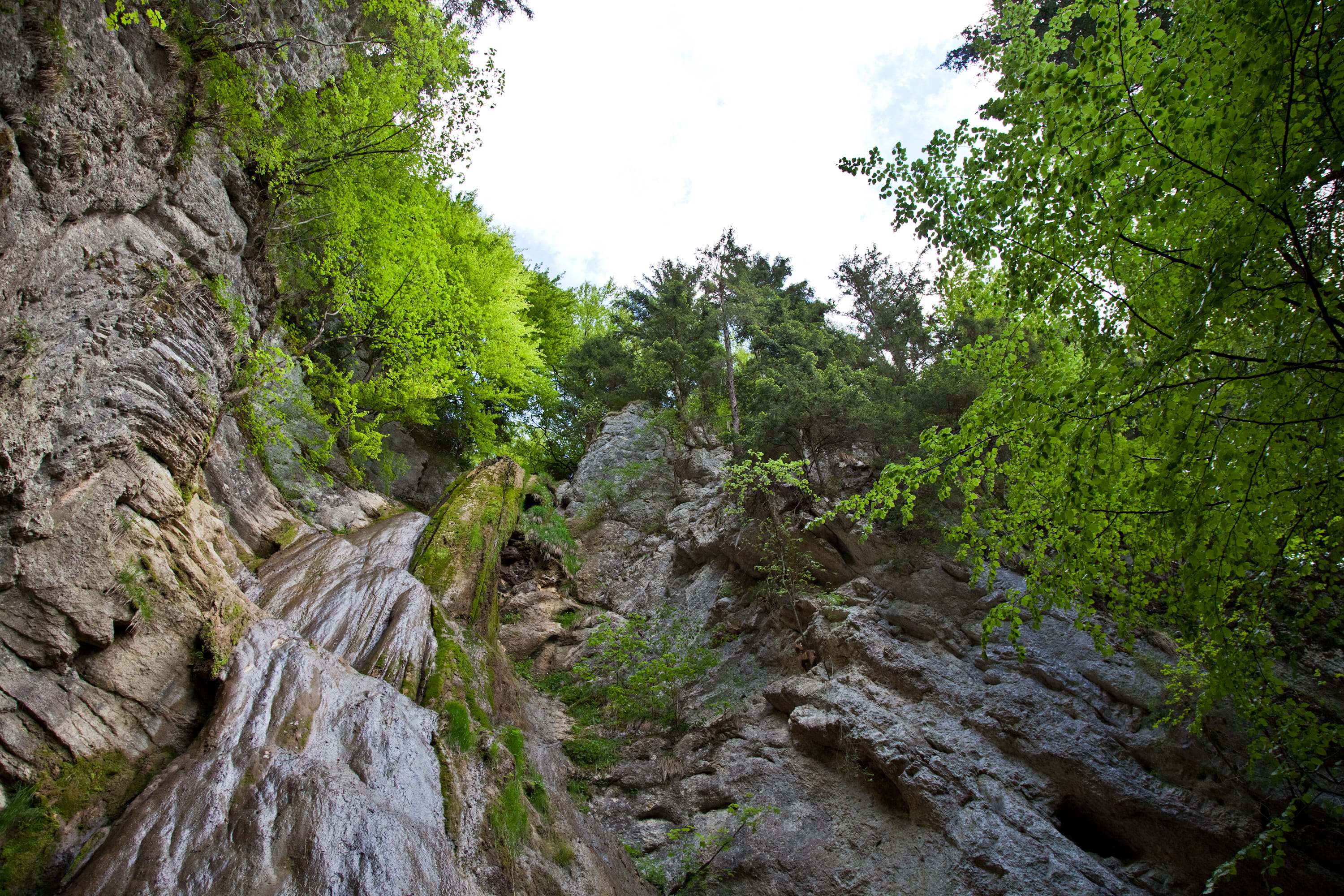 Cascade Motiers