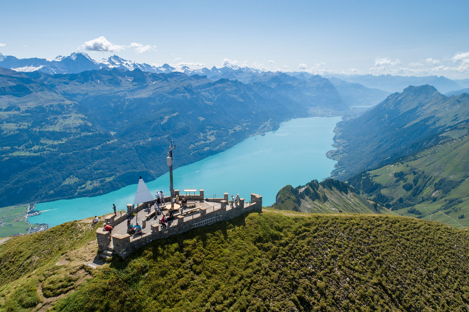 Auf dem Gipfel des Brienzer Rothorn