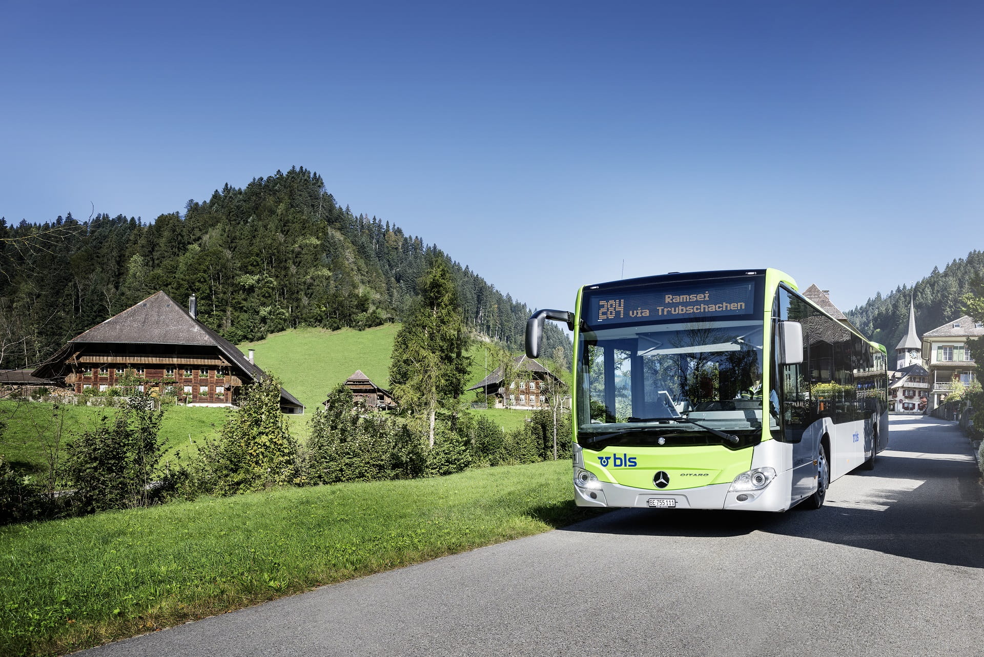 Der BLS Bus unterwegs im Emmental - Truebschachen
