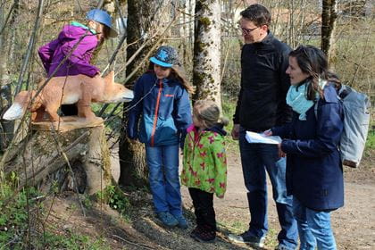 Kambly Schnitzeljagd Familie mit Fuchs