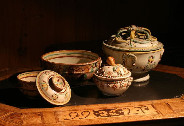 Das Regionalmuseum Langnau ist im Besitz einer umfassenden Sammlung an Altlangnau-Keramik