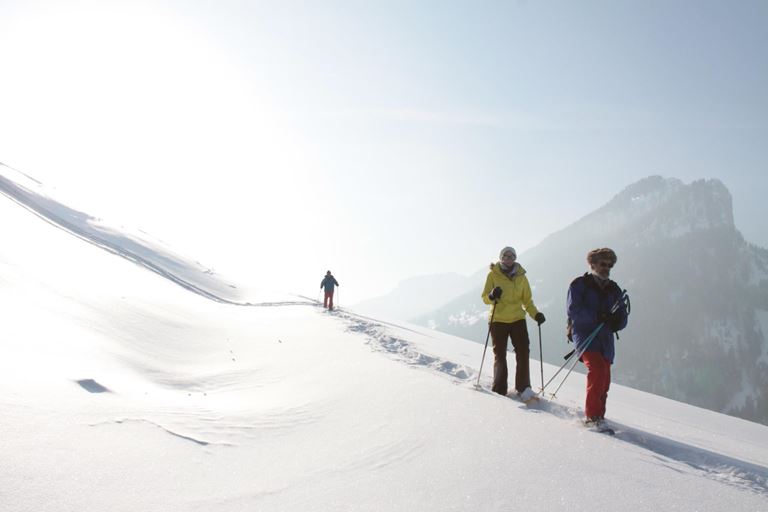 Der Schneeschuh Rundweg ist ideal für Schneeschuhtouren im schönen Napfgebiet.