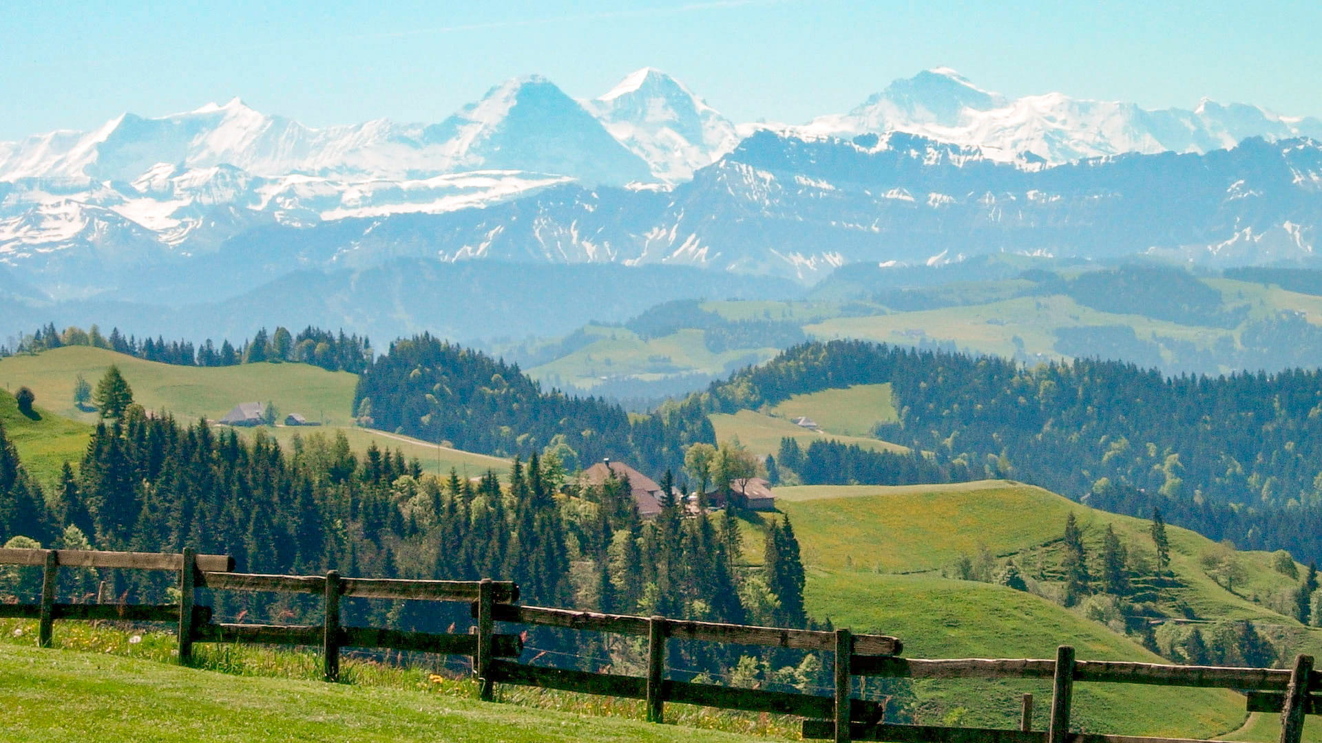 BLS Wanderbus: Höhenwanderung Lüderenalp– Napf– Mettlenalp - Ausflüge