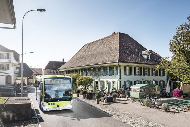 Der BLS Wanderbus in Dürrenroth.