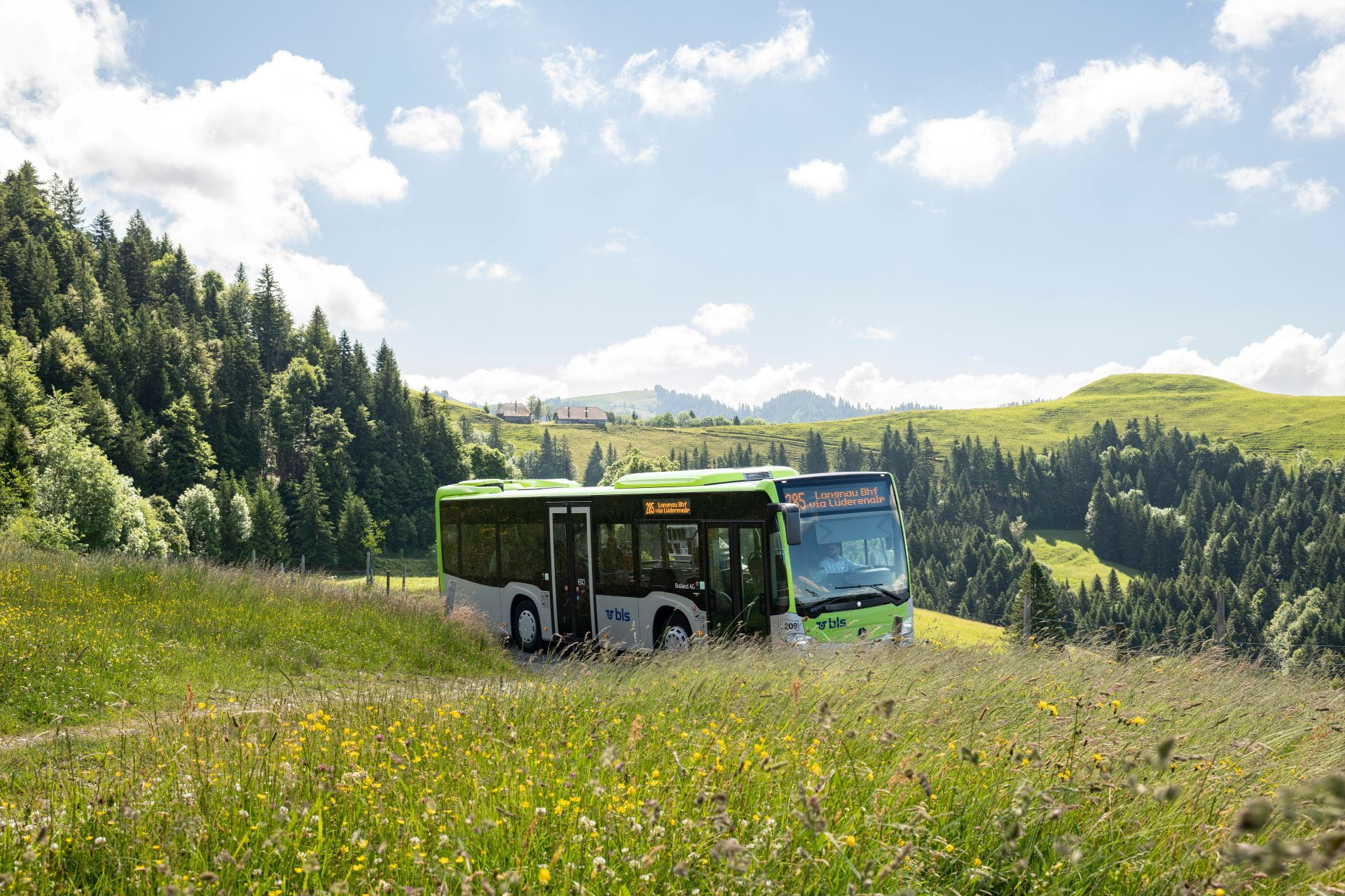 Wanderbus Lderenalp