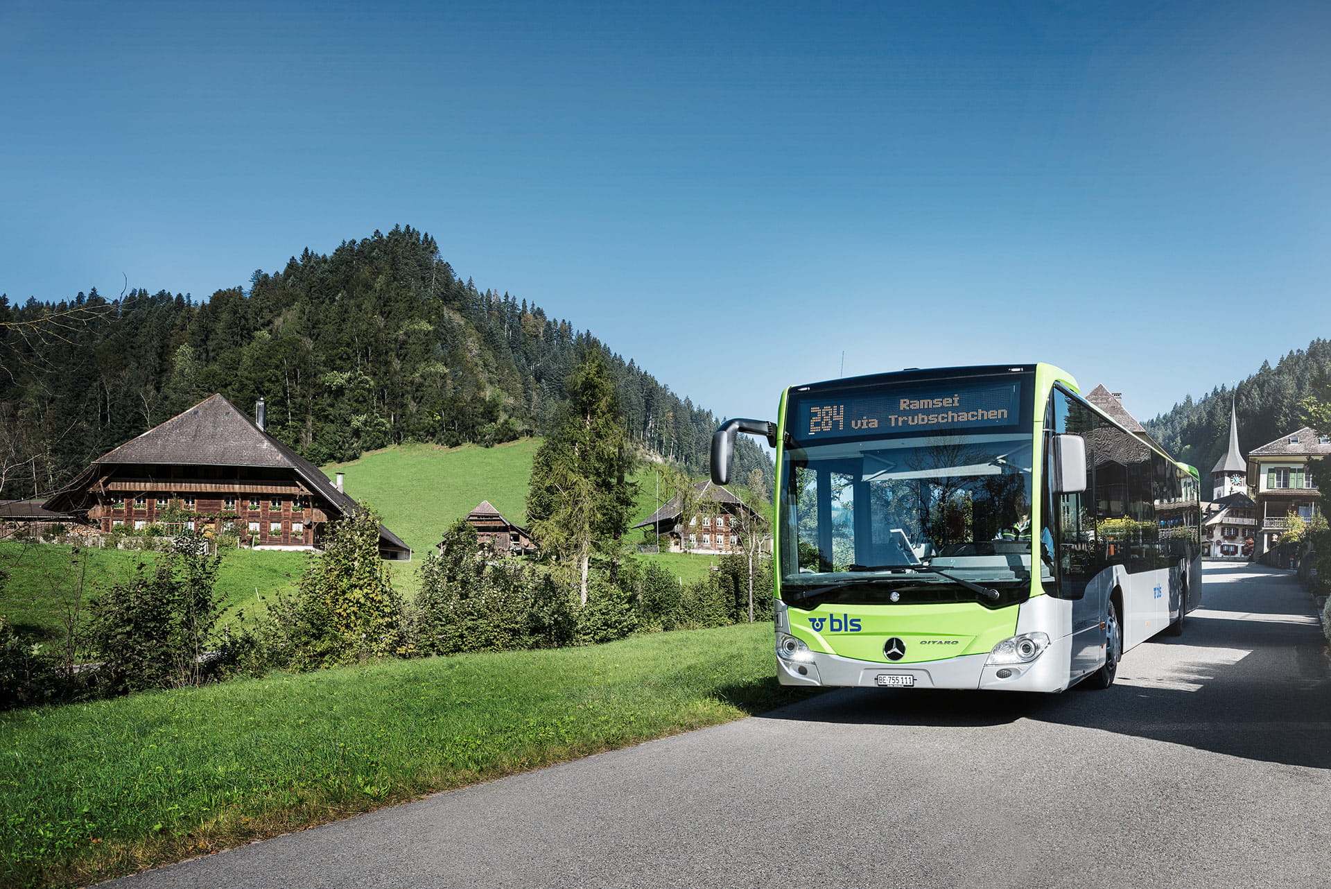 Mit dem BLS Wanderbus durch das idyllische Trub.
