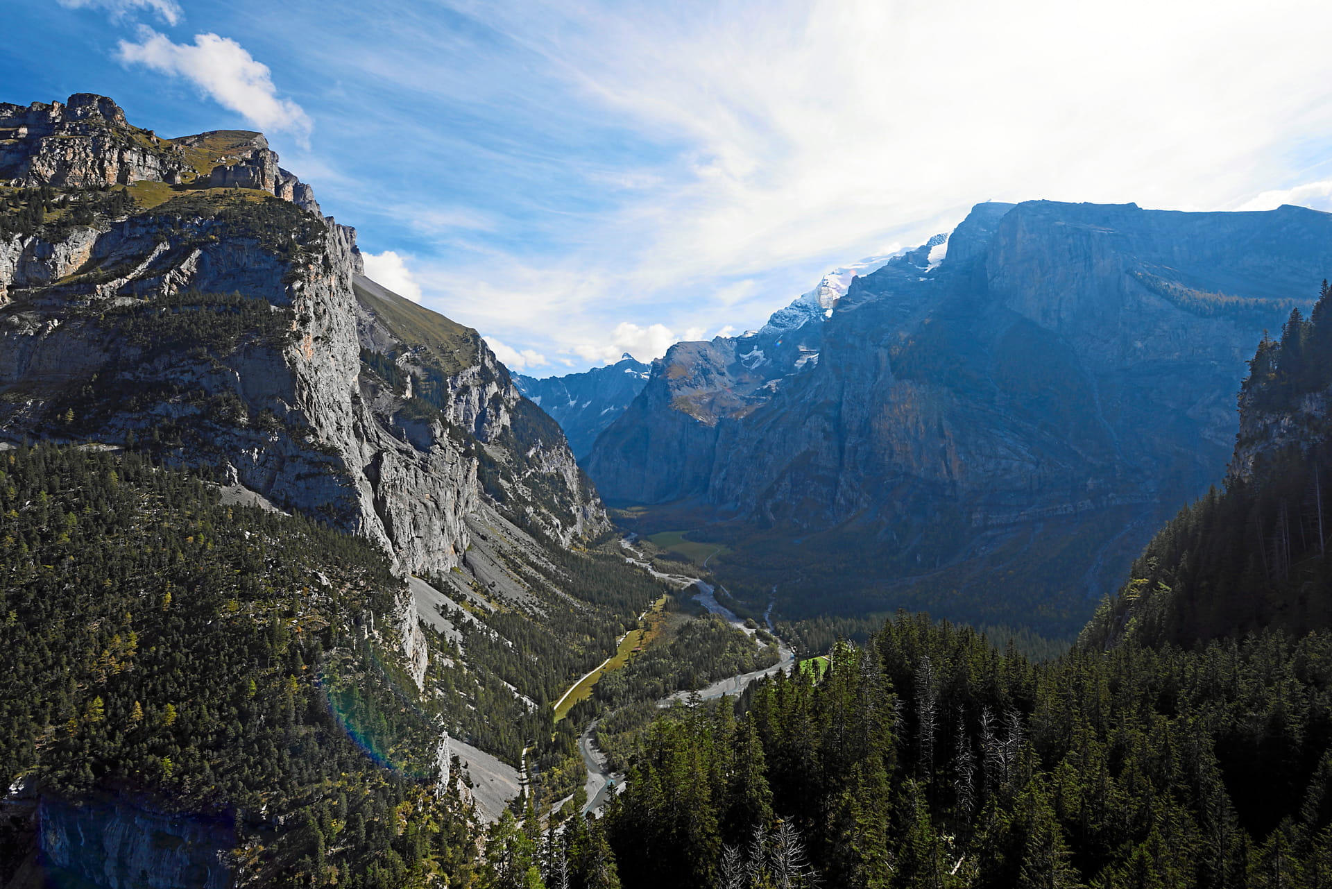 Aussicht aufs Gasterntal bei Kandersteg