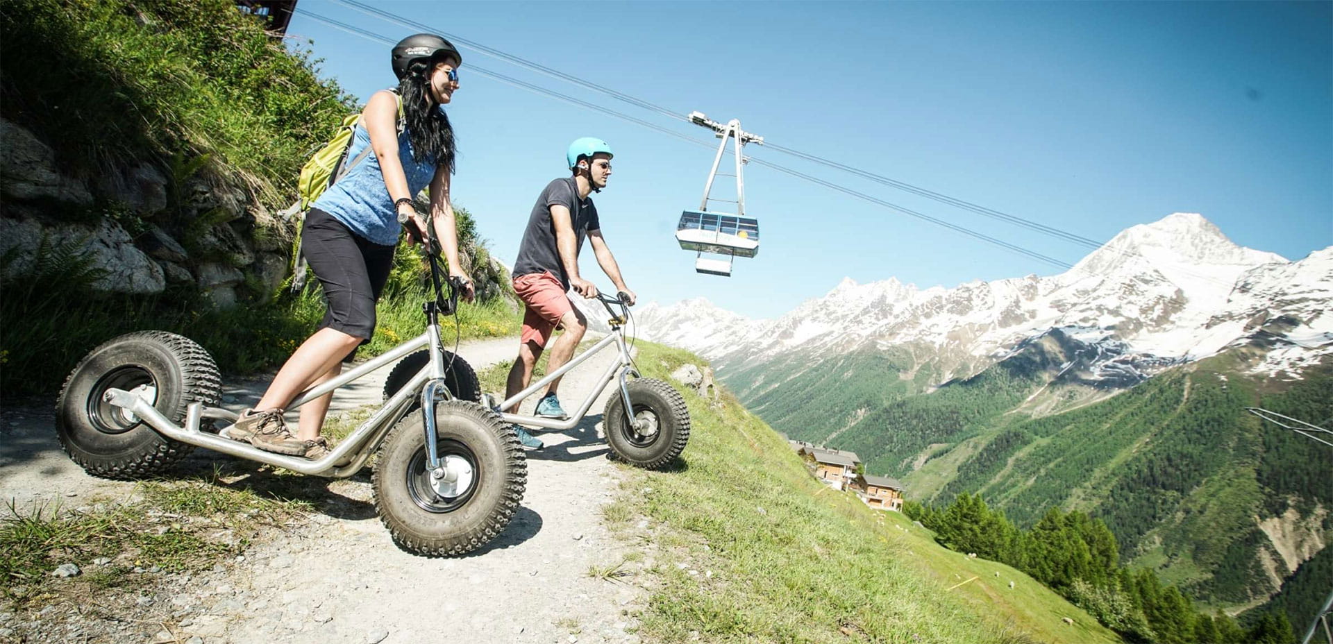 Blick ins Tal - Monstertrotti Lauchernalp