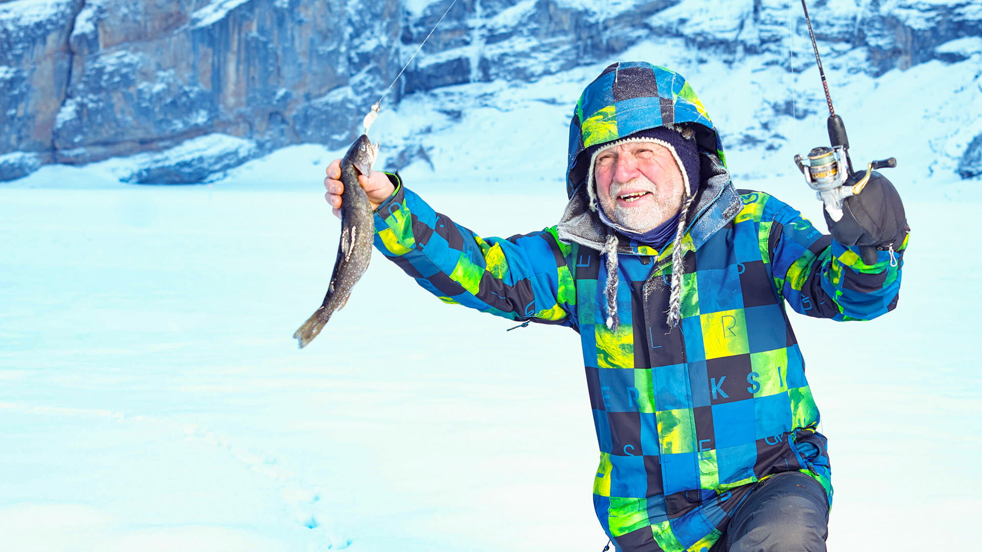 Eisfischen am Oeschinensee ob Kandersteg