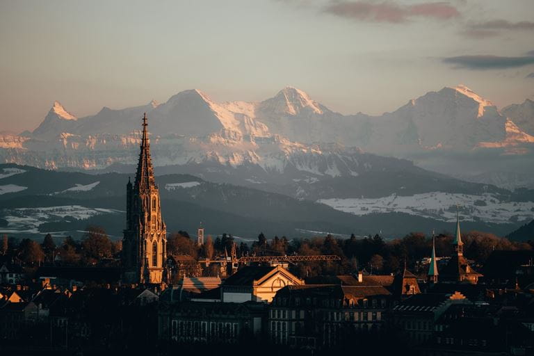 Bern im Winter - Photo by Fabian Schneider on Unsplash