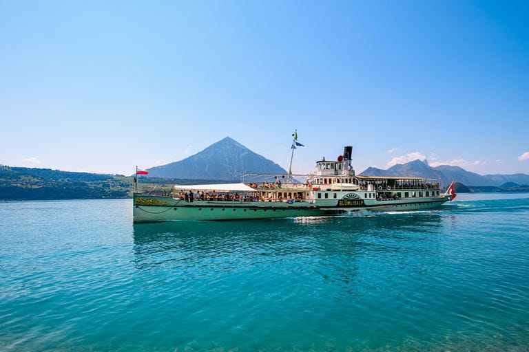Dampfschiff Blümlisalp auf dem Thunersee