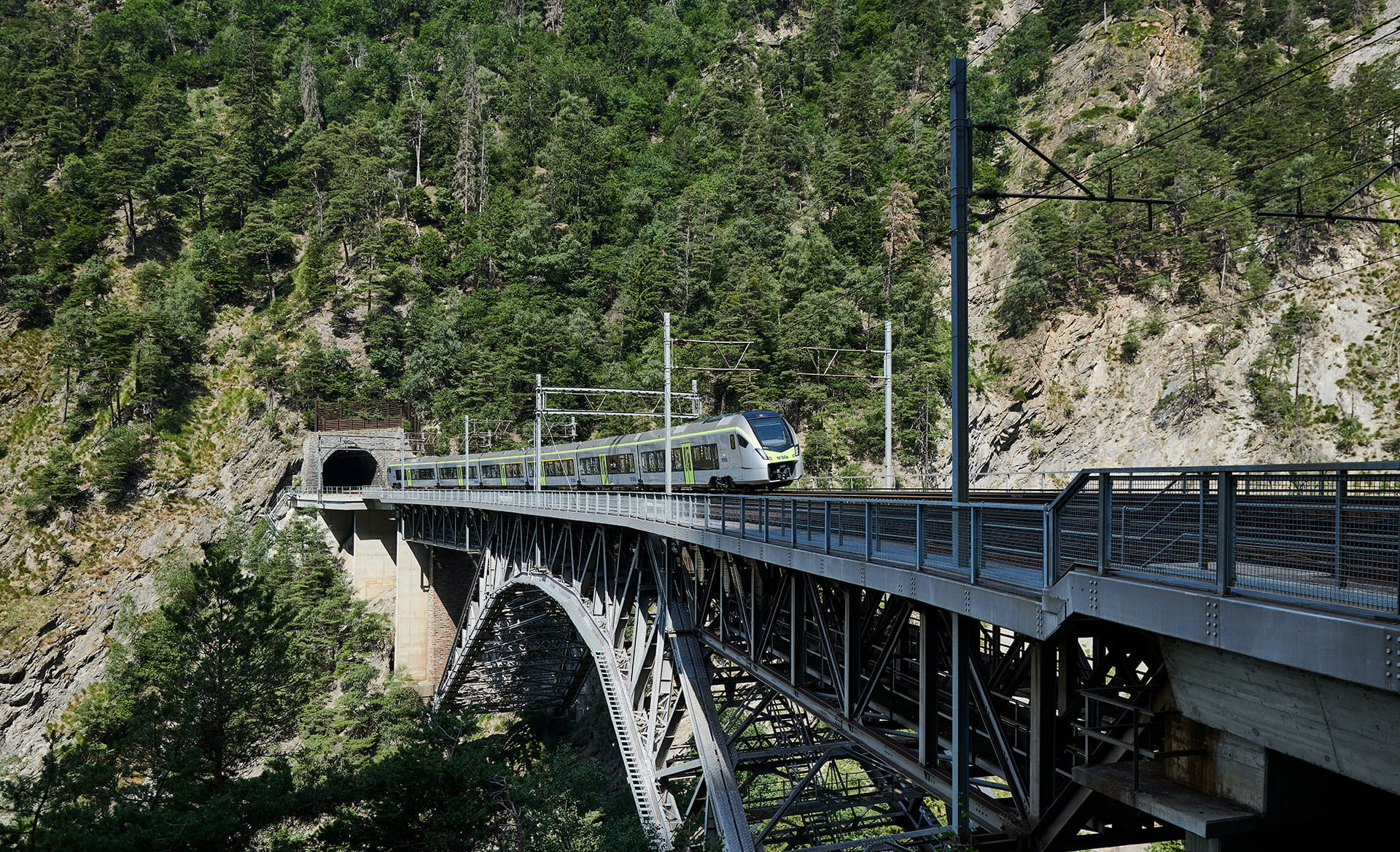 BLS-Zug "MIKA" an der Südrampe
