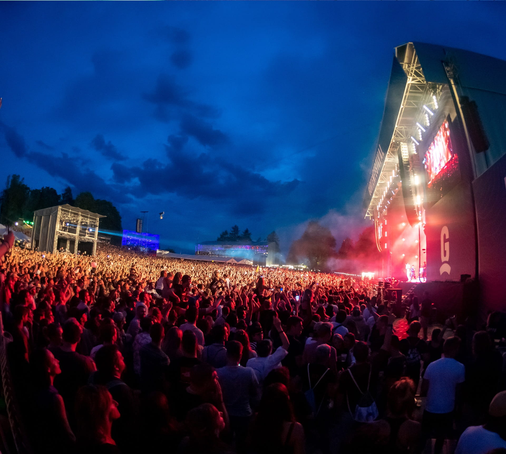 Gurtenfestival Hauptbühne am Abend
