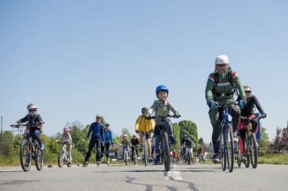 slowUp Murtensee Velofahren Familien