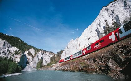 GlacierExpress in Rheinschlucht