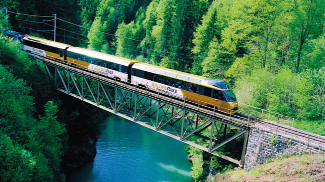 Alpenzüge GoldenPass Linie BLS AG