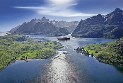 Kreuzfahrt Hurtigruten Fjord