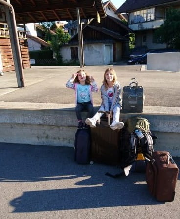 Bahnhof Seftigen mit Gepaeck