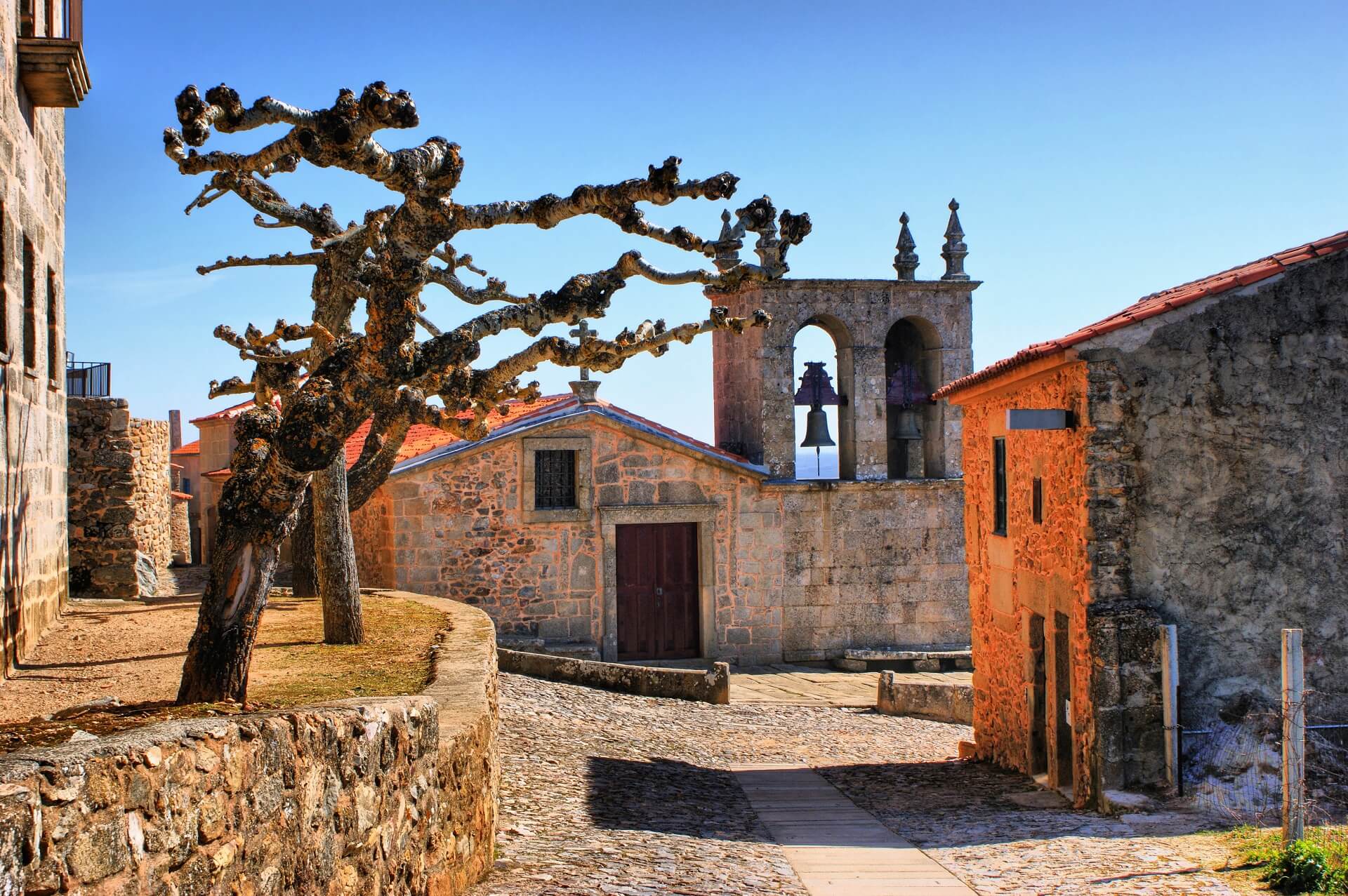 Portugal Kirchlein in Castelo Rodrigo