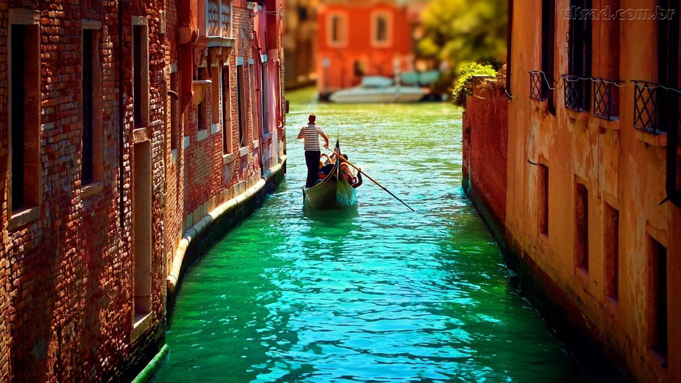 venecia-papel-de-parede-barco-em-venezia