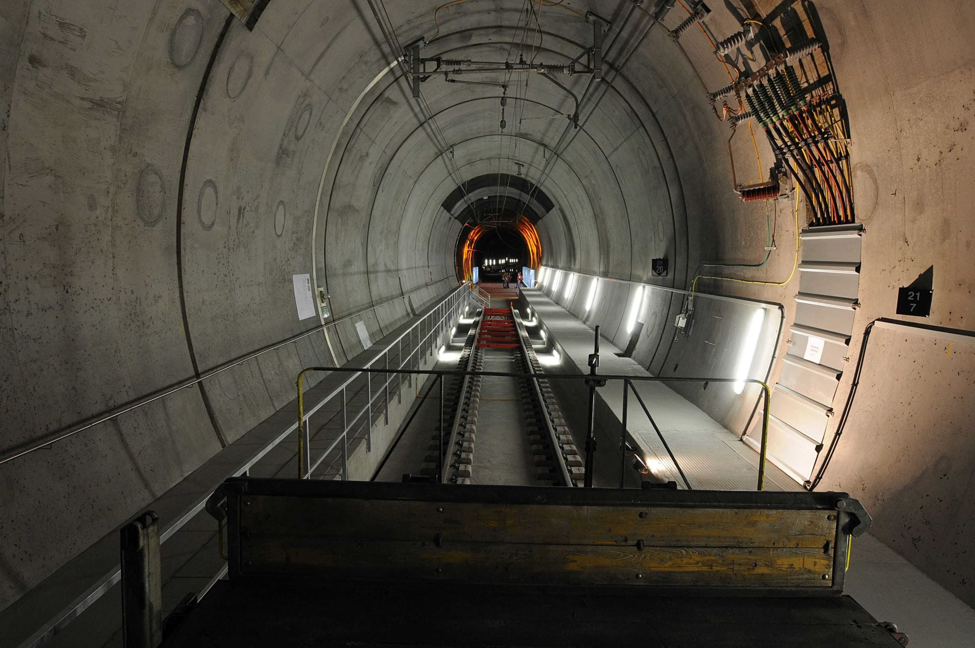 Gruppenführung Lötschberg Basistunnel Ausflüge mit dem Zug