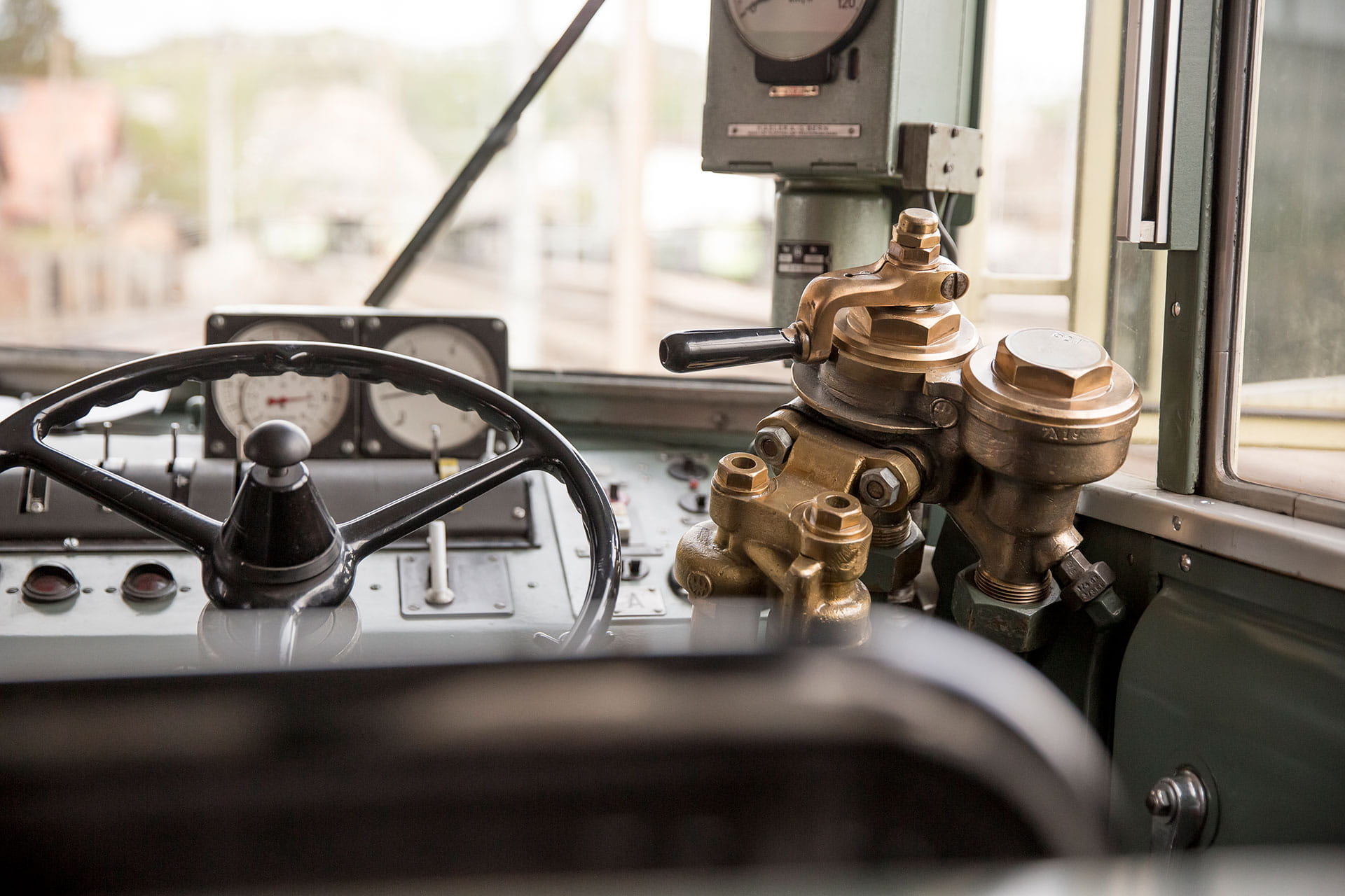 Führerstand im Blauen Pfeil