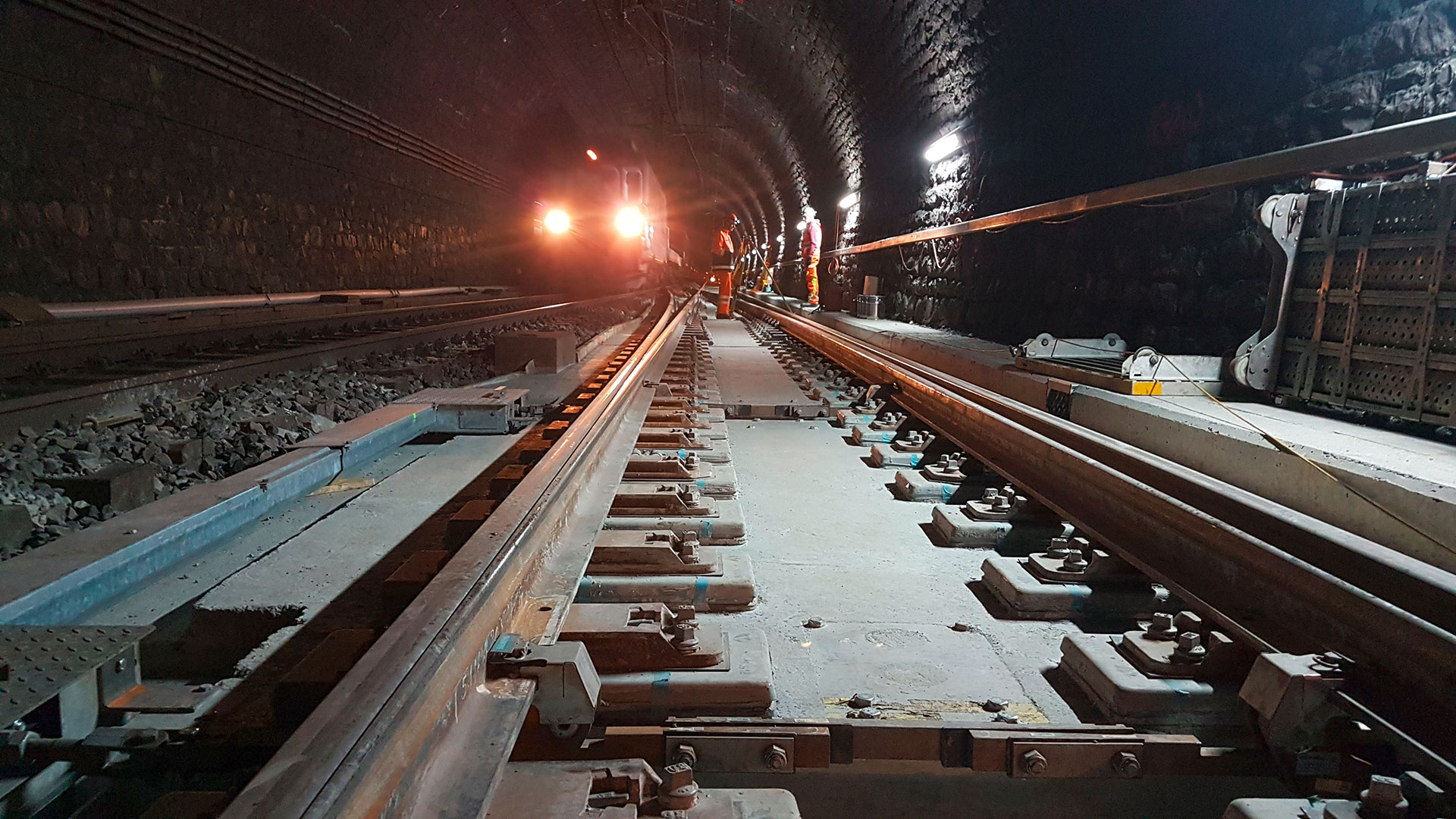 Bauarbeiten Scheiteltunnel