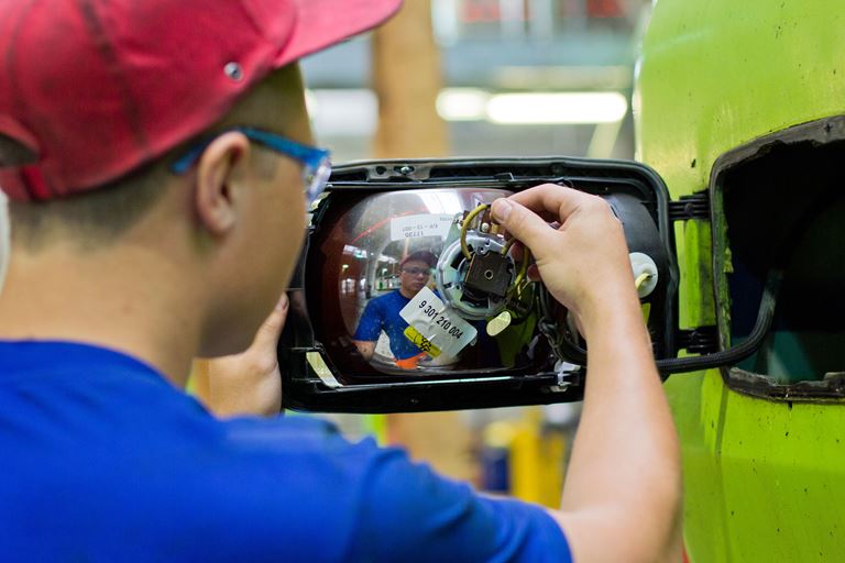 Lehrling Automatiker EFZ bei der BLS AG