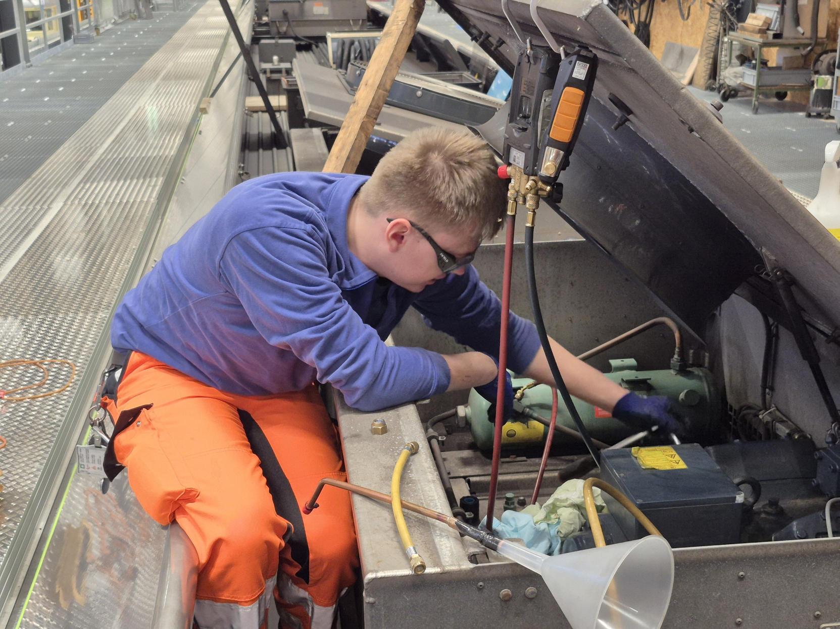 Kältesystem-Monteur:in bei der BLS