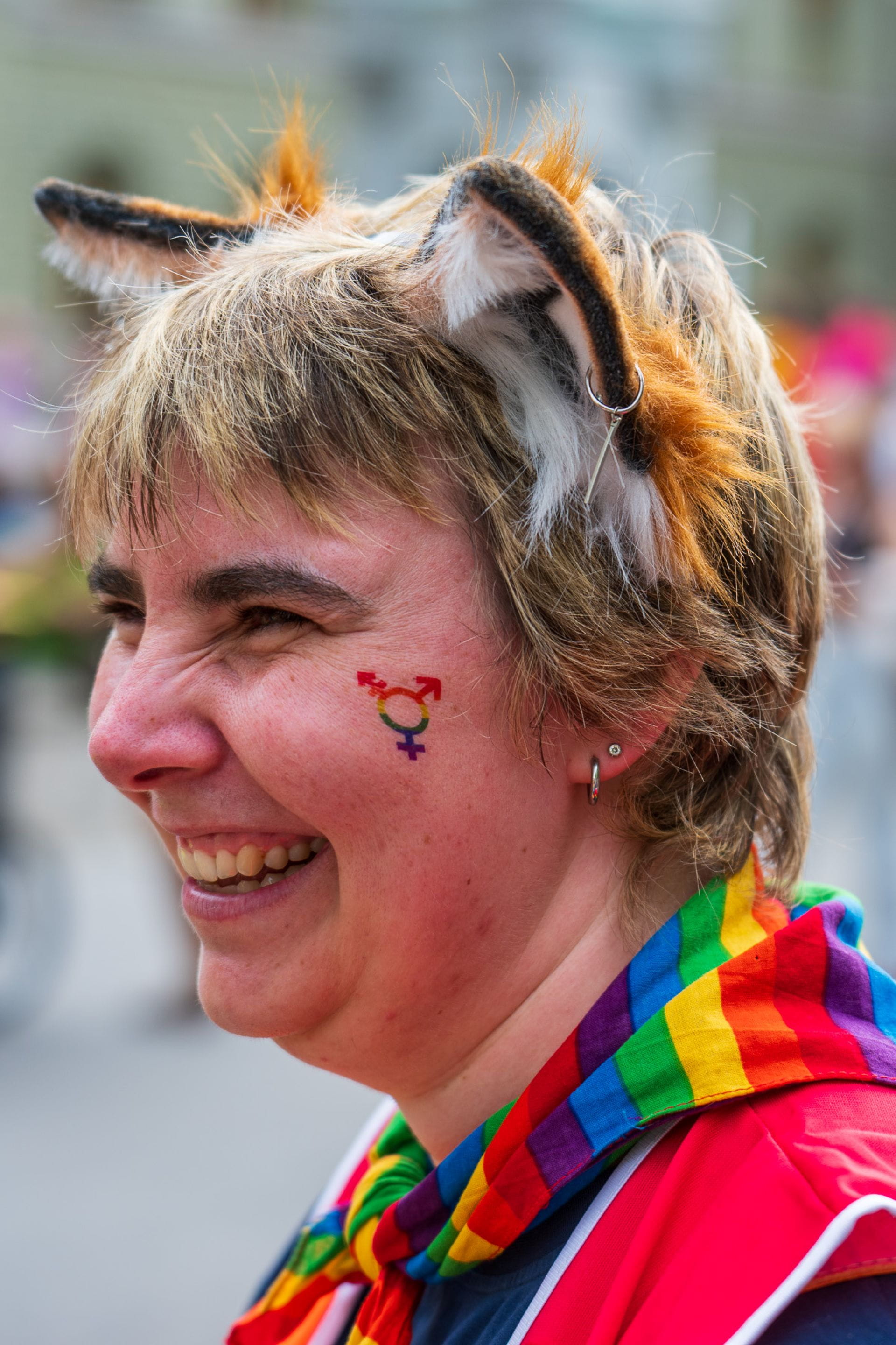 Frau an der BernPride