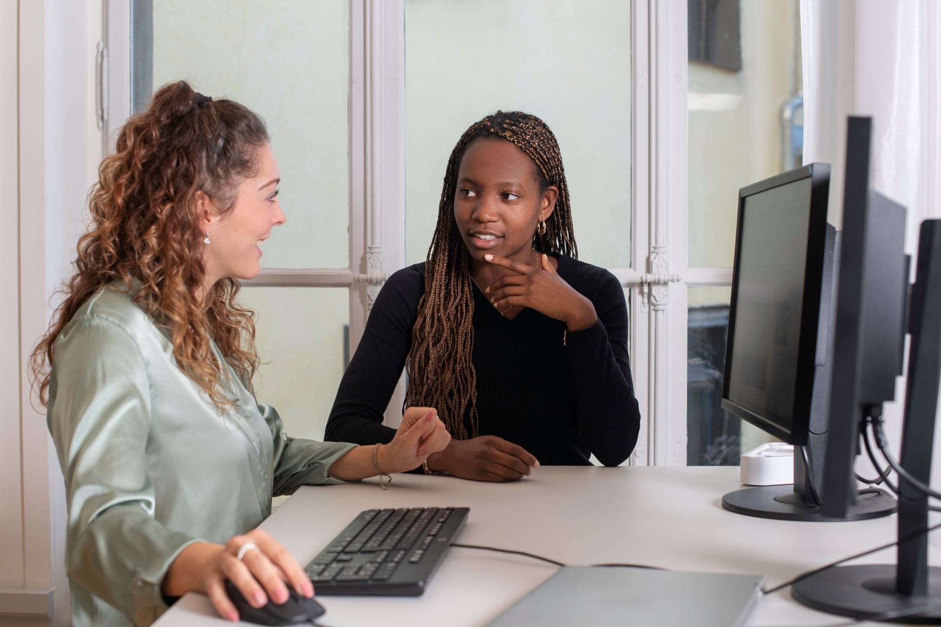 BLS Hochschulprogramme Mitarbeiterinnen im Austausch