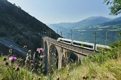 MIKA RegioExpress Bern-Brig MIKA RegioExpress Bern-Brig