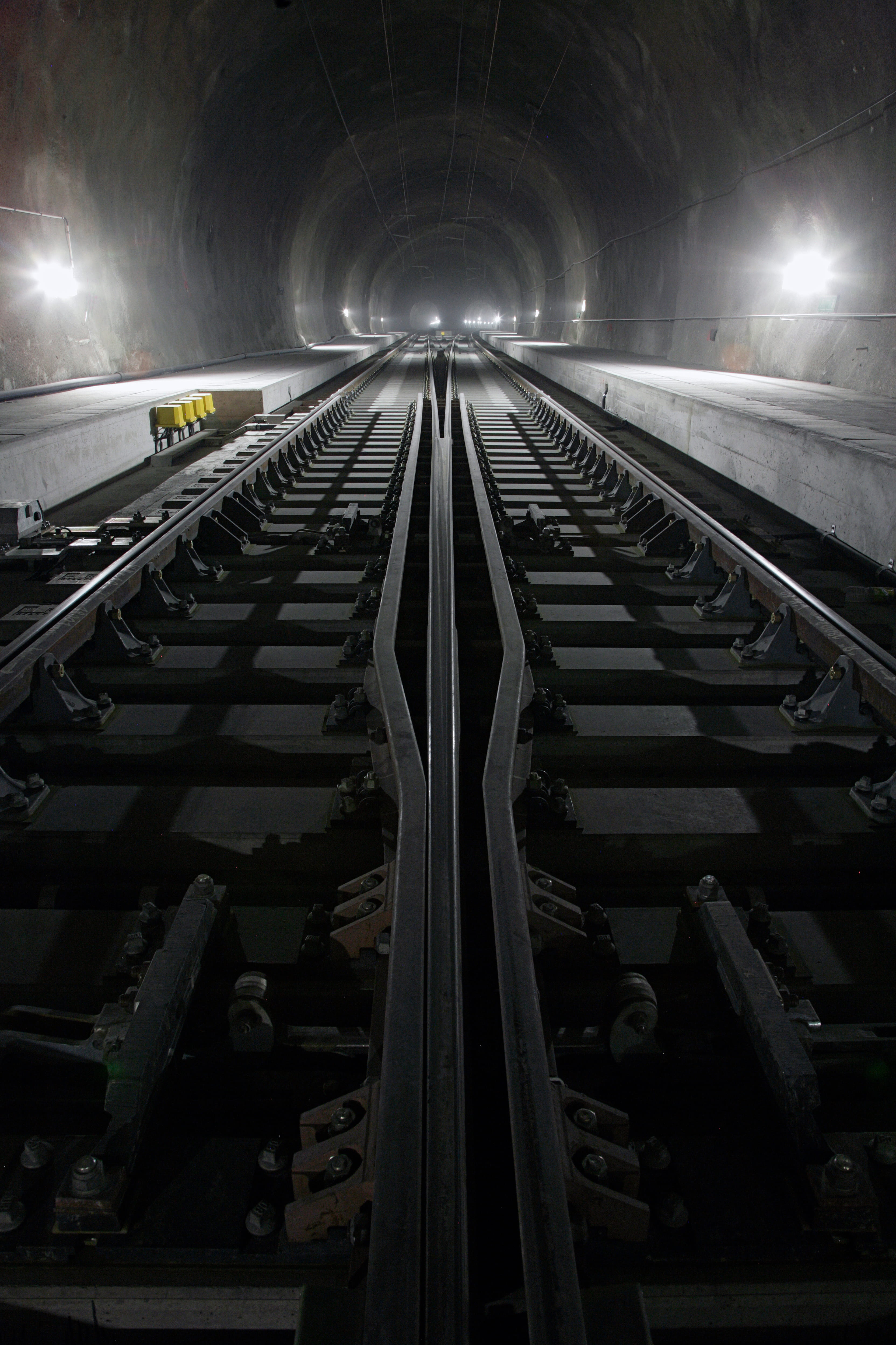 neat-doppelspurausbau-im-tunnel