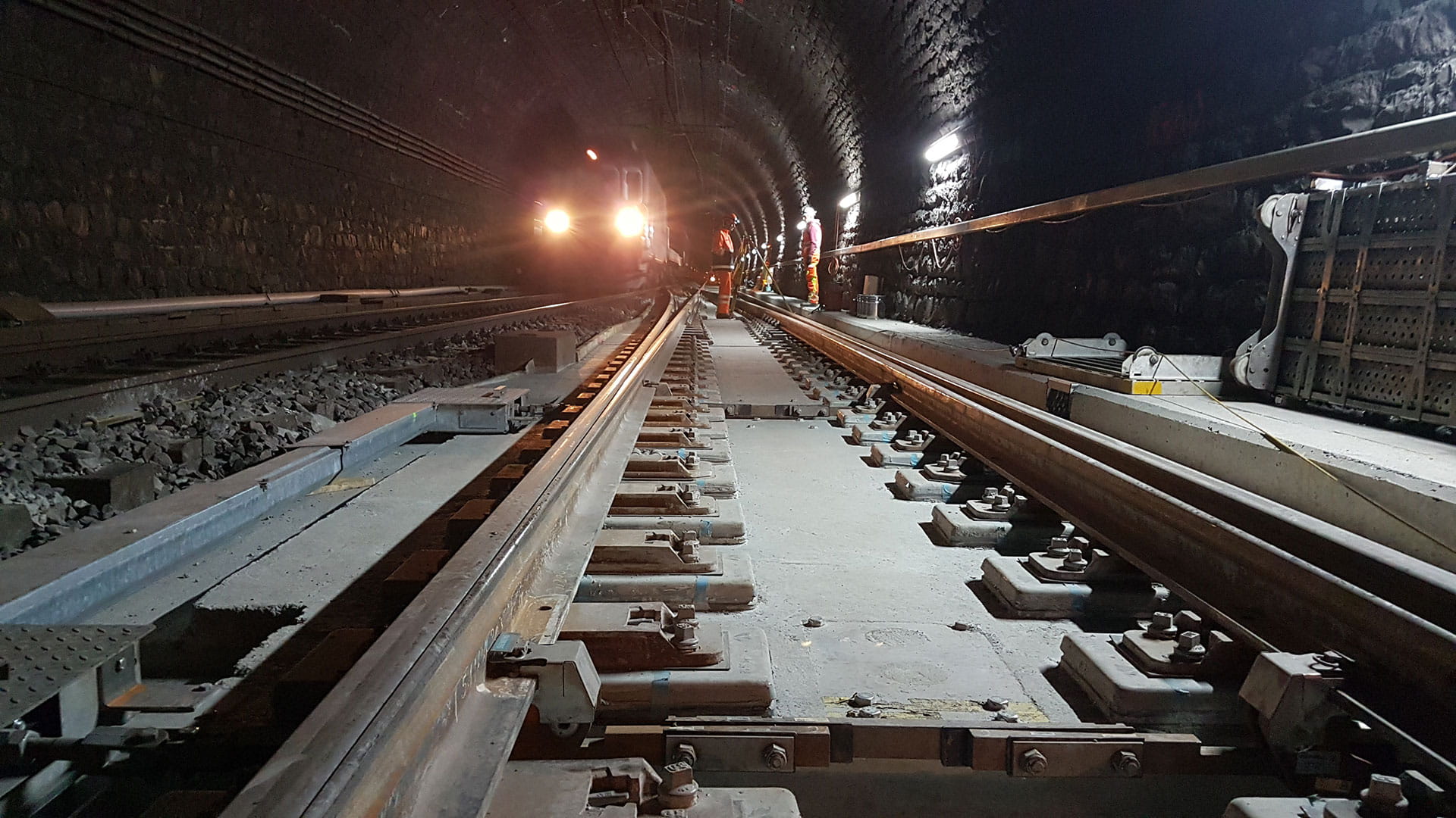 Scheiteltunnel-November