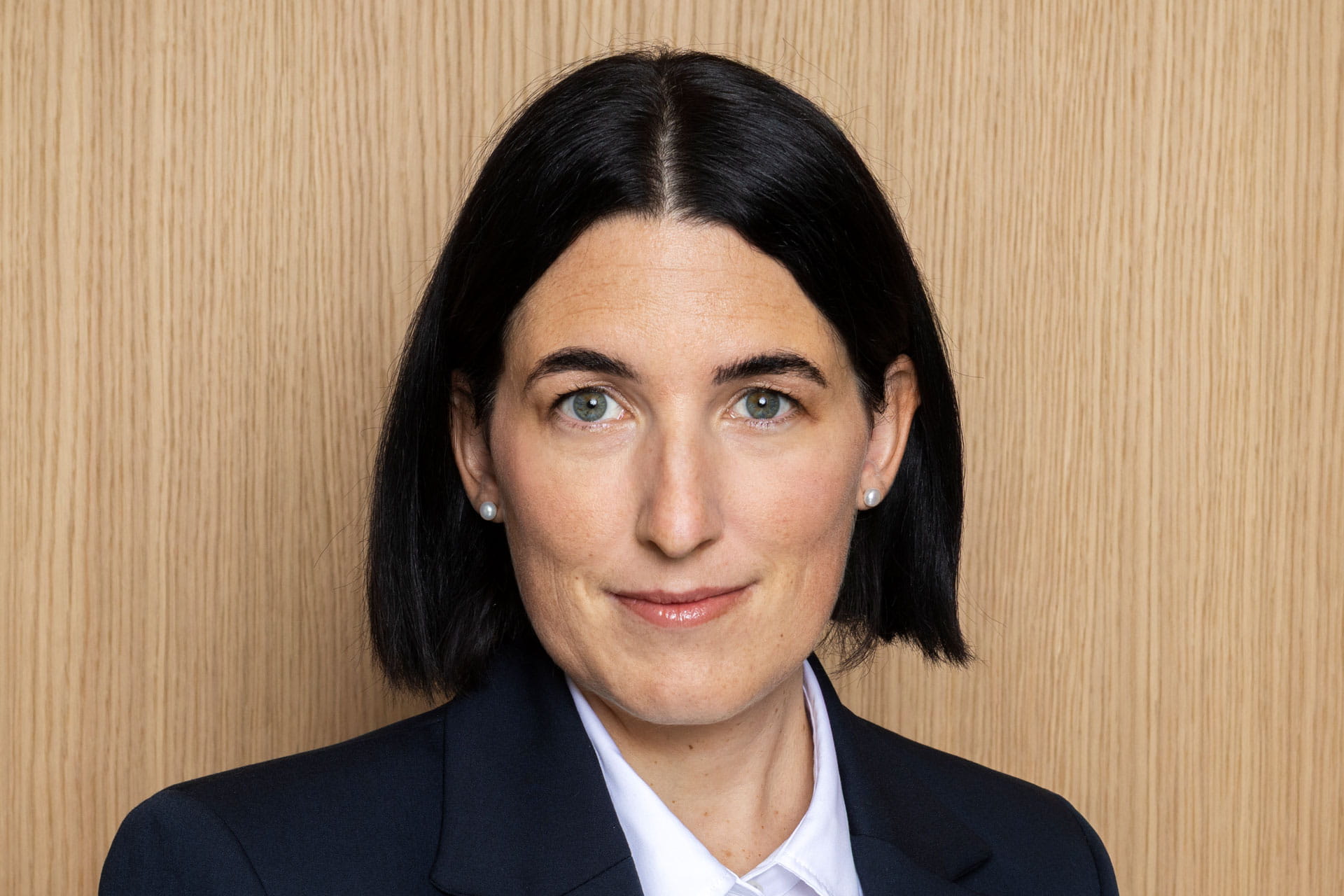 Mira Walther (1986, CH), EMBA Rochester Bern Leiterin Finance und SCM / CFO (seit 2025)