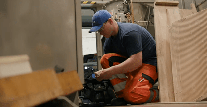 Arbeiten in der Werkstatt Mathis